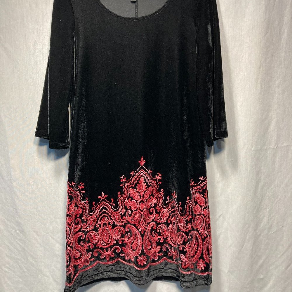 RONNIE NICOLE BLACK  LONG SLEEVE VELVET FAIRYGOTH EMBROIDERED PARTY DRESS SIZE 8